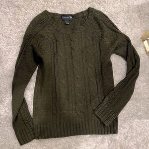 Forever 21 lightweight green sweater small